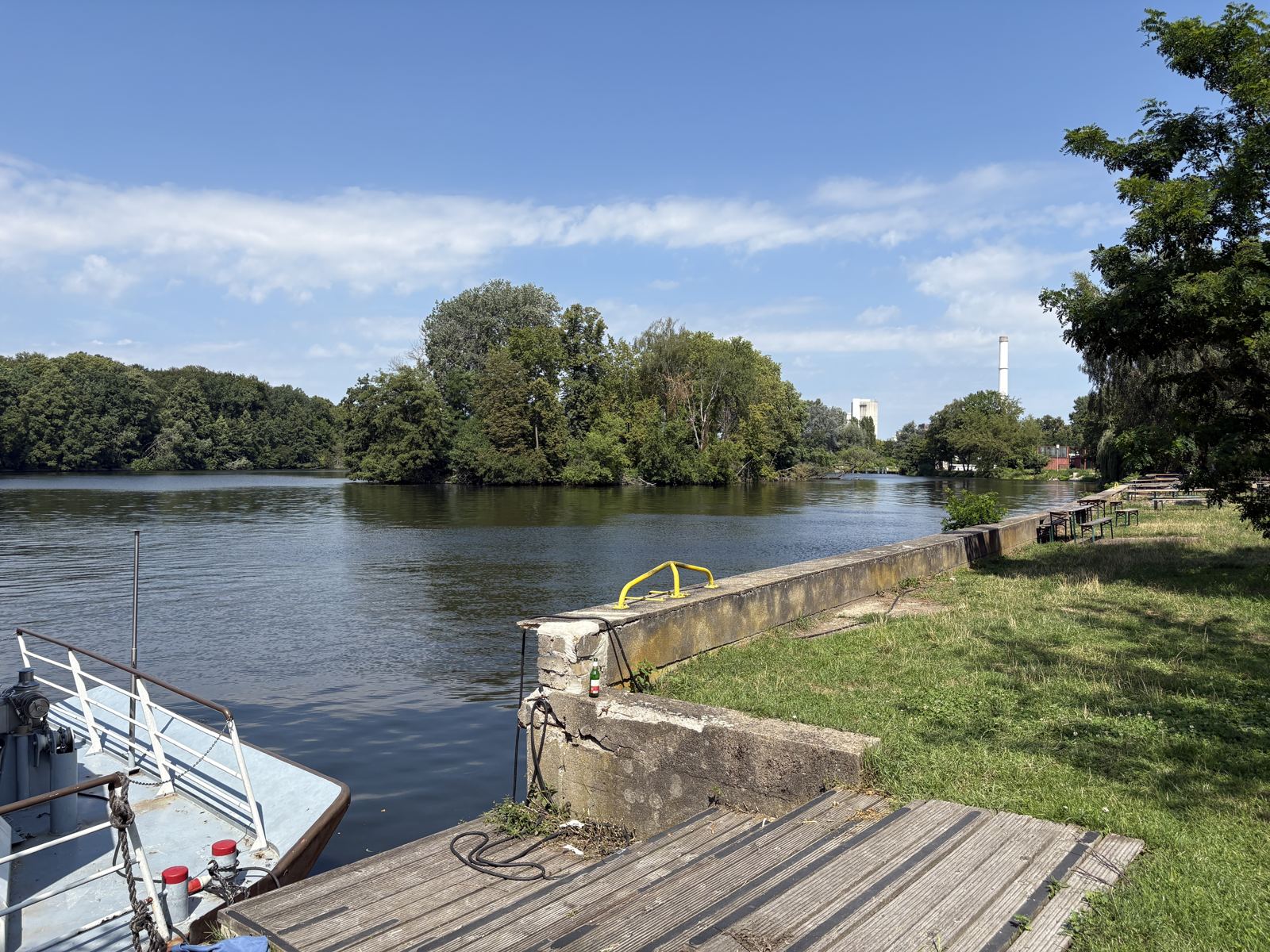 The Spree and a jetty at the edge of the Funkhaus grounds